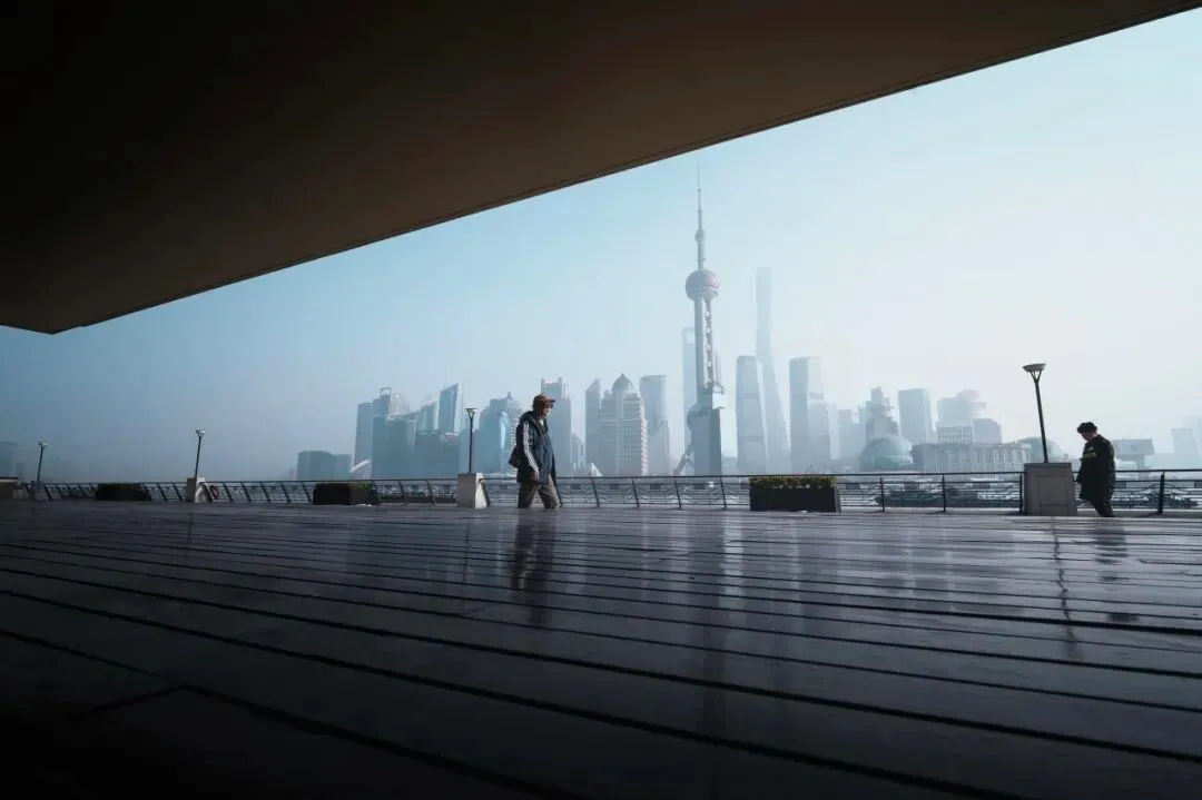 《走向叫做上海的梦》——PolarLighthouse作品